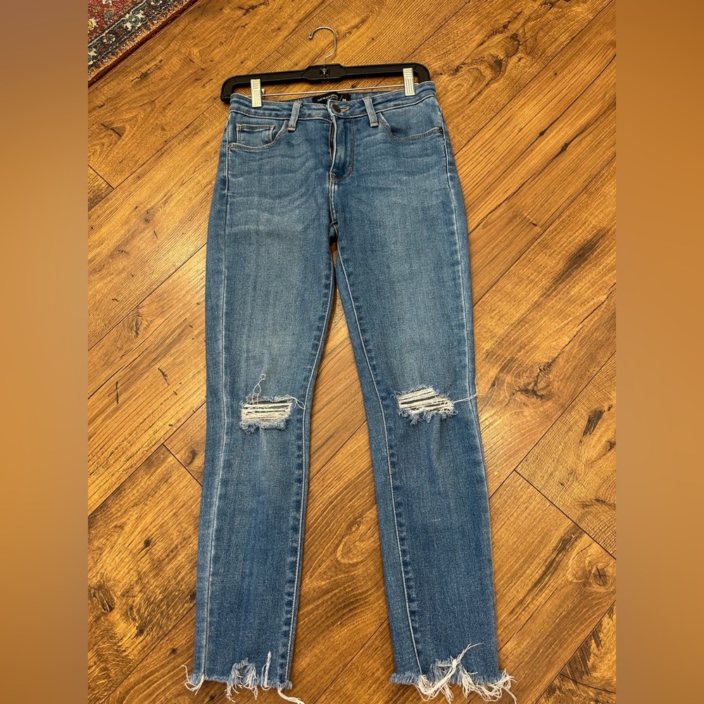 Just Black Women's Blue Distressed Skinny Jeans